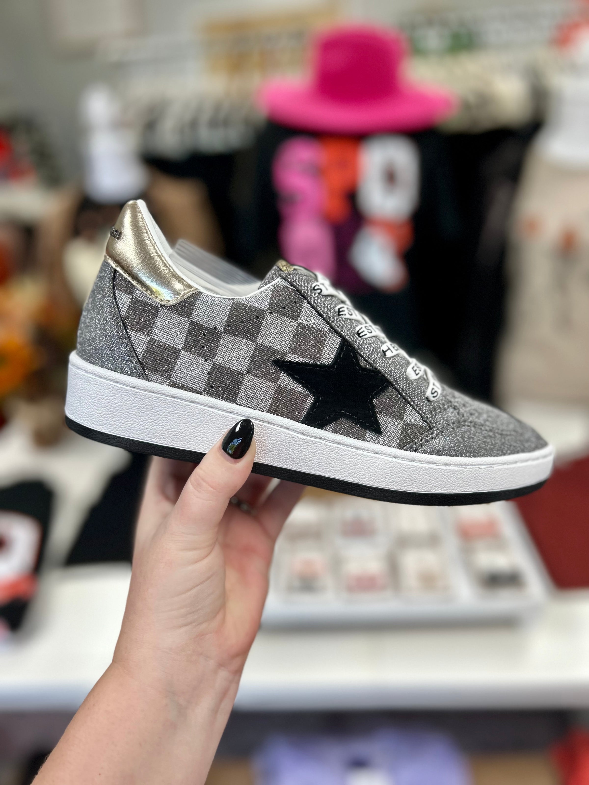 lv frontrow sneaker